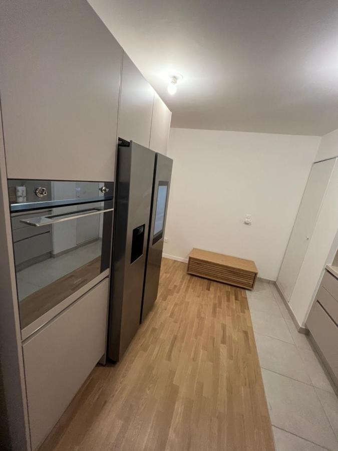Appartement Le Royaume De Fabrice Suresnes