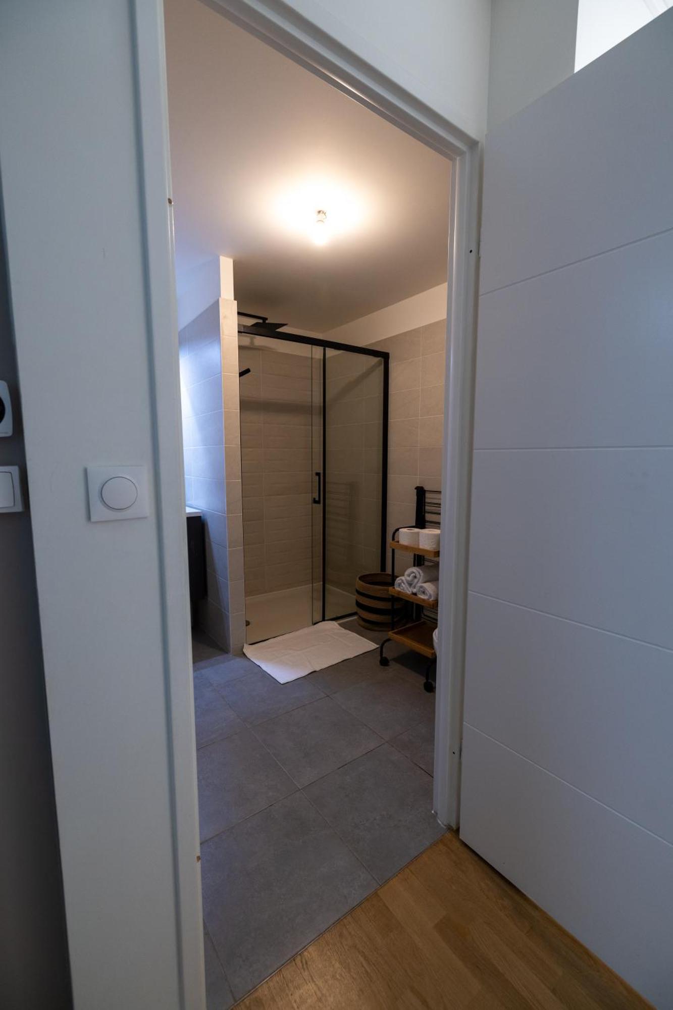 Appartement Le Royaume De Fabrice Suresnes